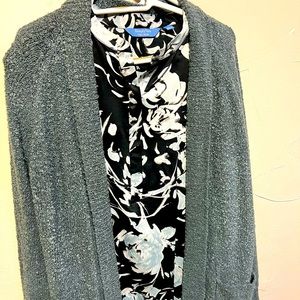 Vera want tunic. Tunic and sweater